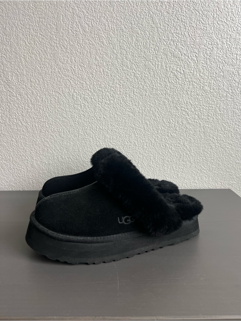 UGG Disquette Platform Slippers
